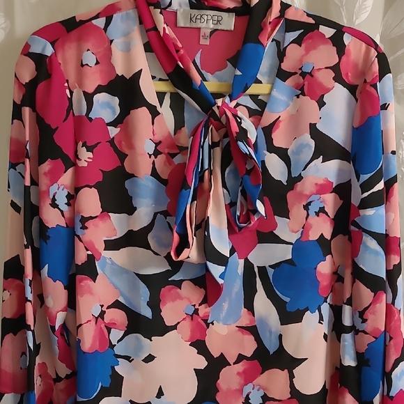Kasper Women's Floral Blouse - Black, Pink, and Blue - Picture 3 of 5